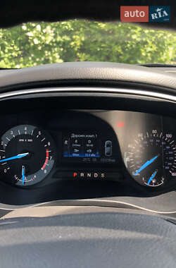 Седан Ford Fusion 2014 в Києві