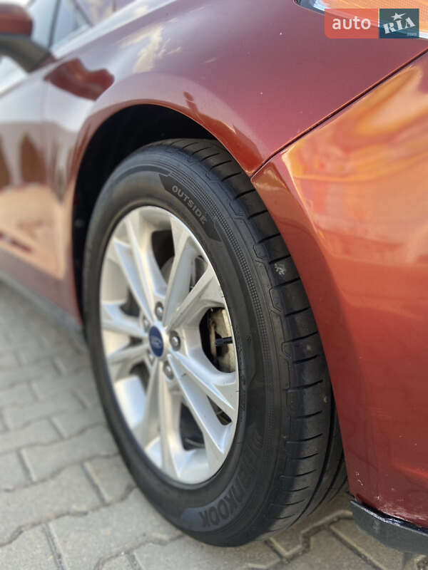 Седан Ford Fusion 2014 в Миколаєві