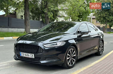 Седан Ford Fusion 2015 в 