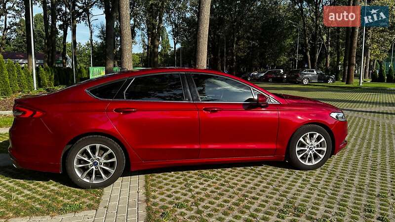 Седан Ford Fusion 2016 в Одессе
