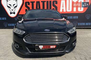 Седан Ford Fusion 2015 в 