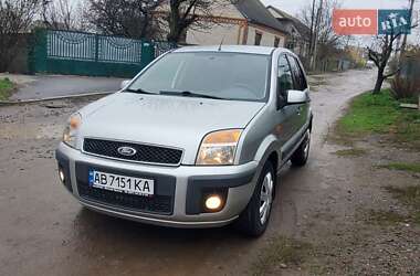 Хэтчбек Ford Fusion 2007 в 