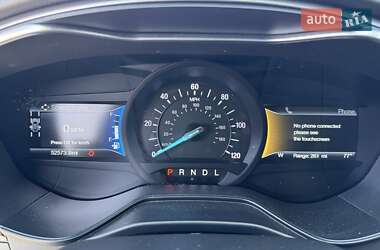 Седан Ford Fusion 2019 в 
