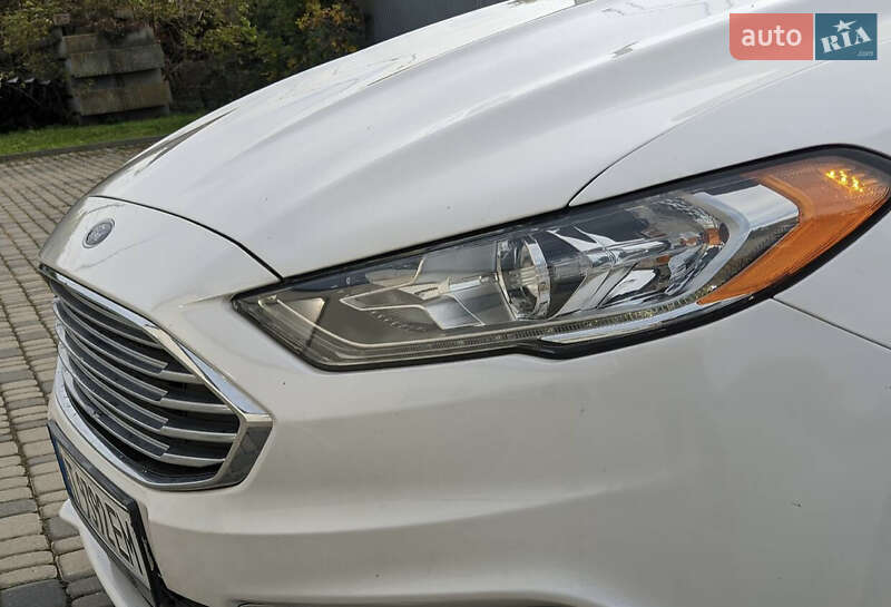 Седан Ford Fusion 2017 в Івано-Франківську