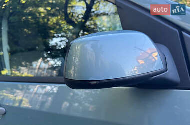 Хэтчбек Ford Fusion 2008 в 