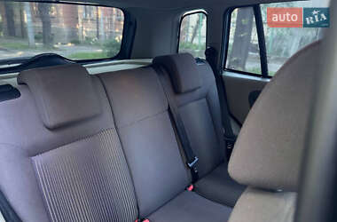 Хэтчбек Ford Fusion 2008 в 