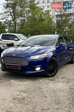 Седан Ford Fusion 2016 в 