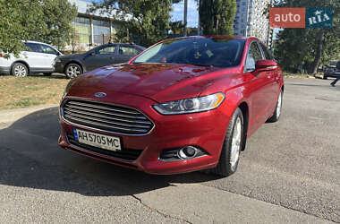 Седан Ford Fusion 2015 в Киеве