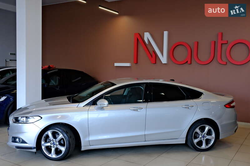 Седан Ford Fusion 2016 в Одессе