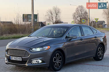 Седан Ford Fusion 2014 в 