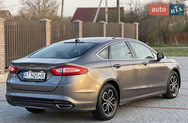 Седан Ford Fusion 2014 в 