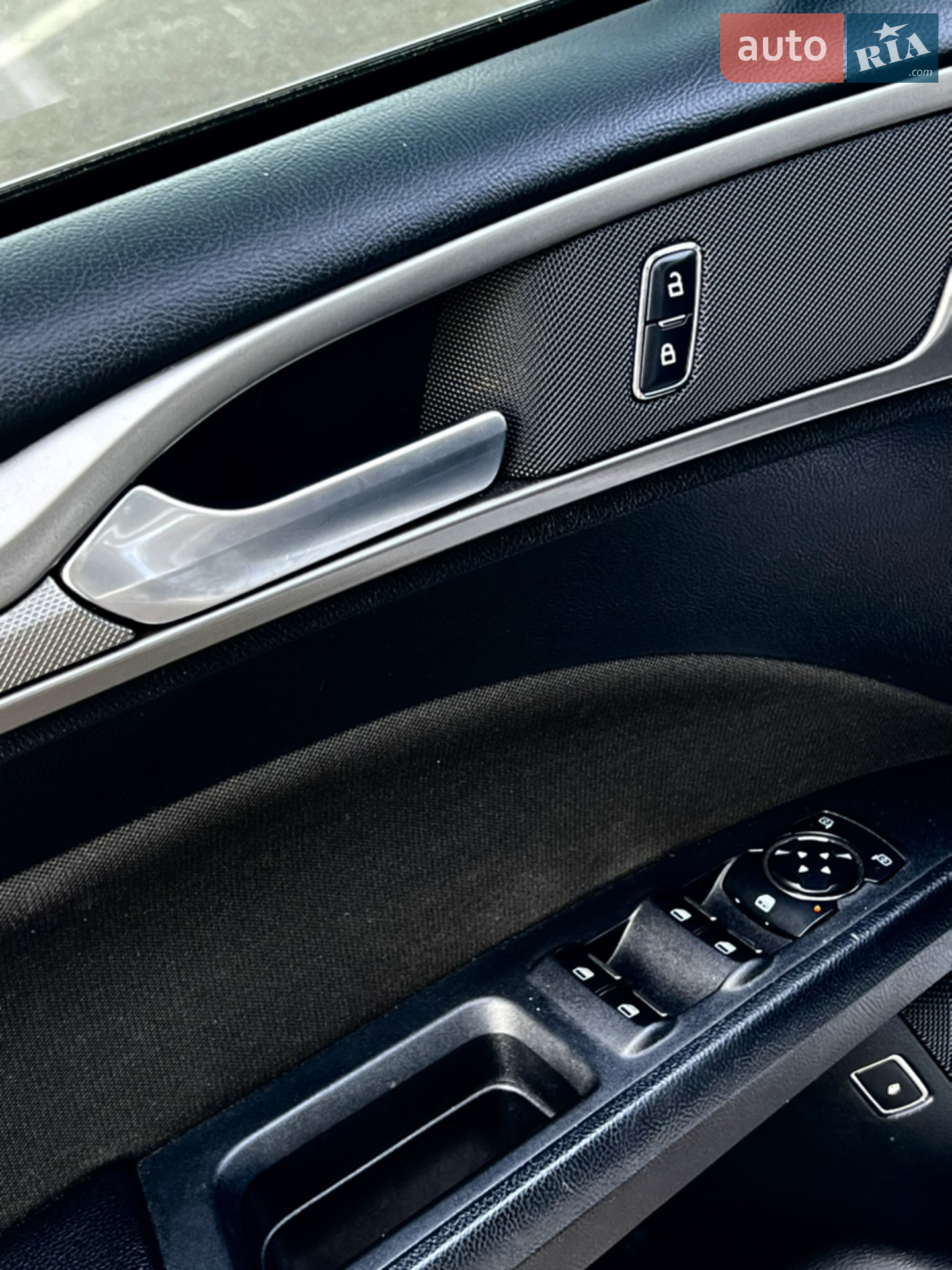 2017 Ford Fusion - мініатюра 14