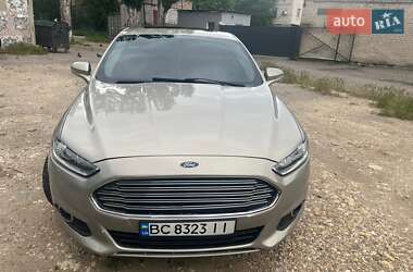 Седан Ford Fusion 2015 в Дніпрі