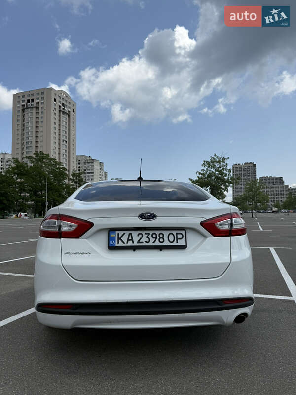 Седан Ford Fusion 2015 в Киеве