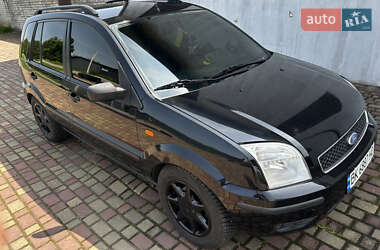 Хэтчбек Ford Fusion 2003 в 