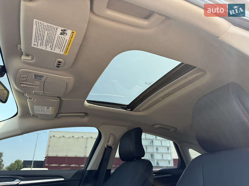 Седан Ford Fusion 2016 в Киеве