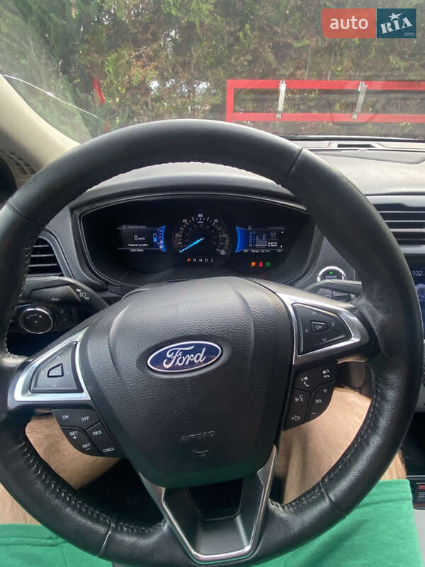 Седан Ford Fusion 2017 в Вінниці