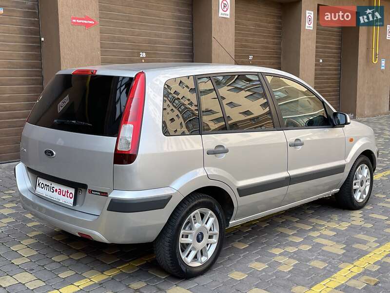 Хэтчбек Ford Fusion 2008 в Виннице