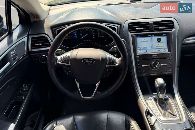 Седан Ford Fusion 2016 в Киеве