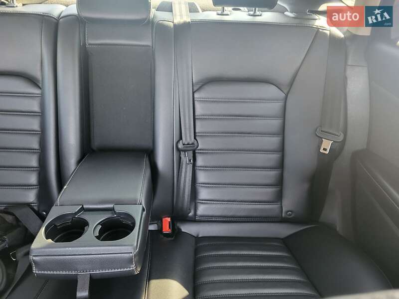 Седан Ford Fusion 2017 в Киеве фото 13 Седан Ford Fusion 2017 в Киеве