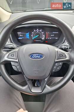Седан Ford Fusion 2018 в Києві