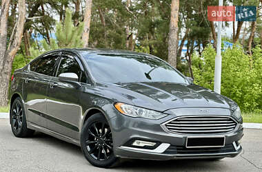 Седан Ford Fusion 2016 в Києві