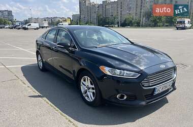 Седан Ford Fusion 2013 в 