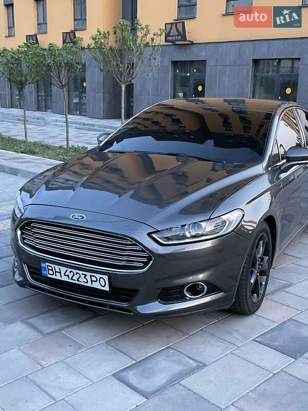 Седан Ford Fusion 2015 в Запорожье фото 2 Седан Ford Fusion 2015 в Запорожье