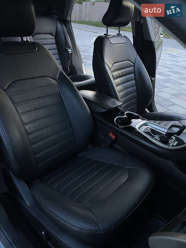 Седан Ford Fusion 2015 в Запорожье фото 14 Седан Ford Fusion 2015 в Запорожье