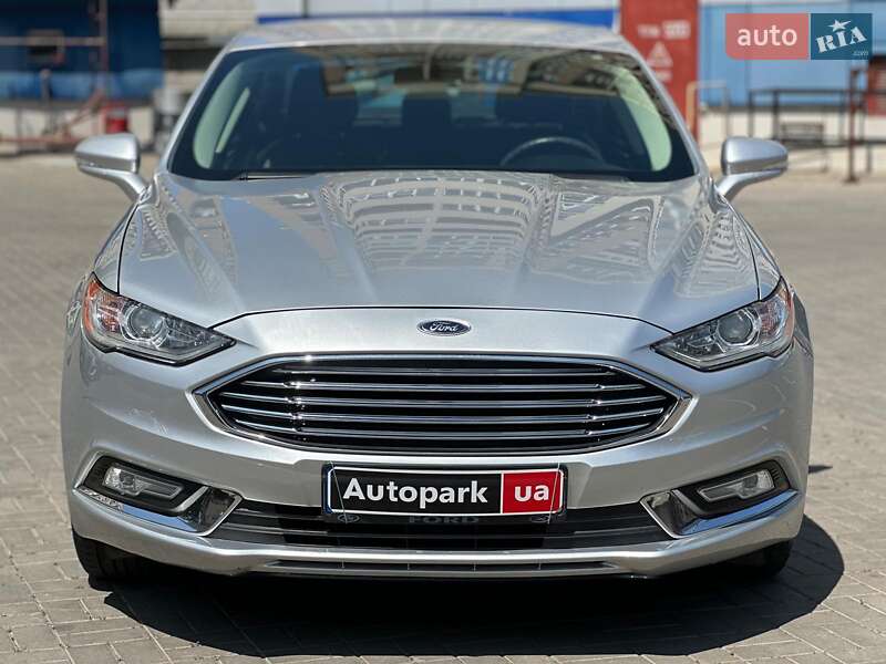 Седан Ford Fusion 2017 в Одесі