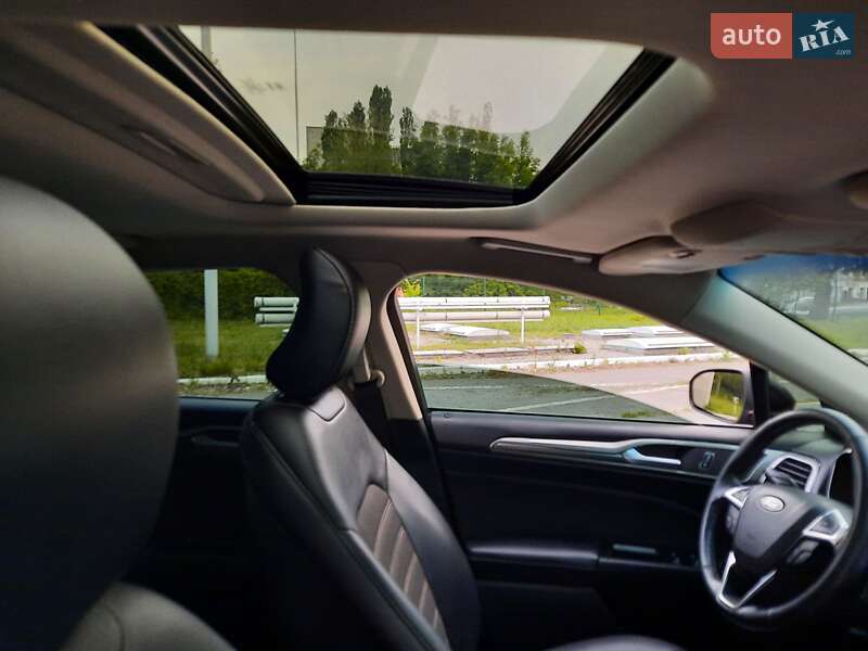 Седан Ford Fusion 2016 в Харькове