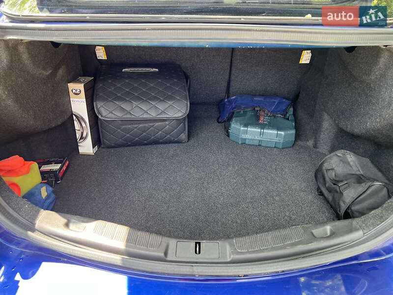 Седан Ford Fusion 2015 в Львове