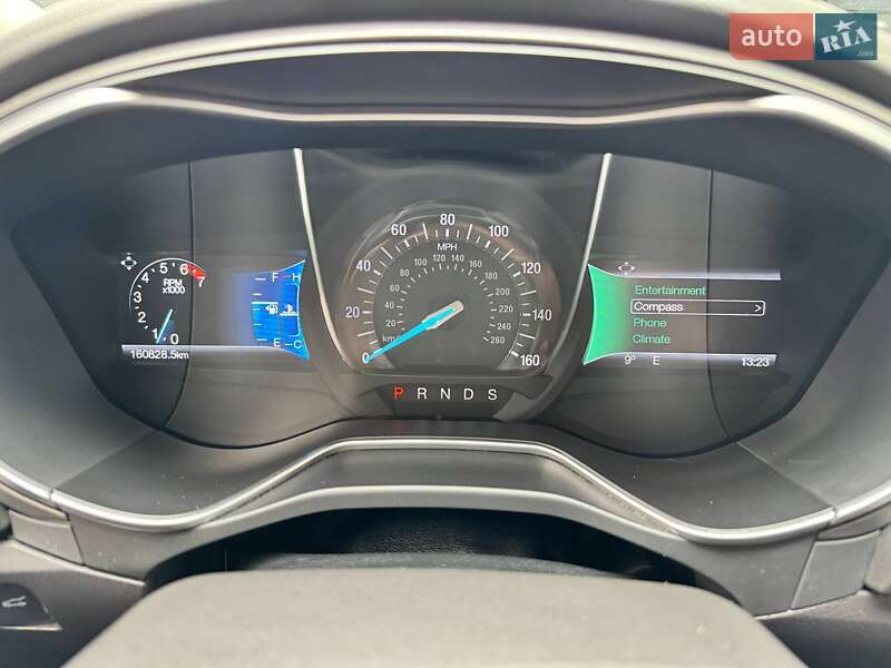 Седан Ford Fusion 2015 в Києві