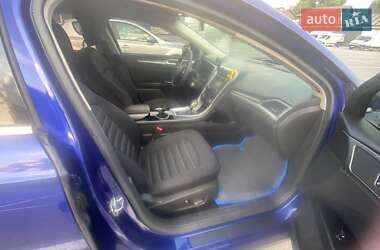 Седан Ford Fusion 2014 в 