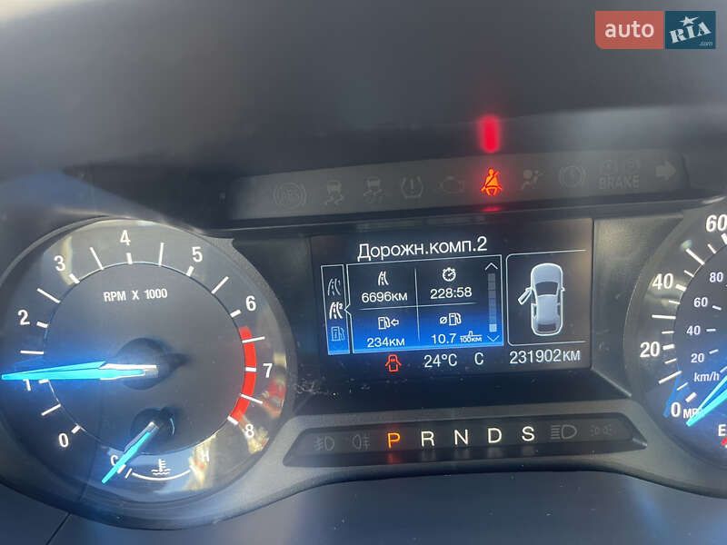 Седан Ford Fusion 2014 в Одесі