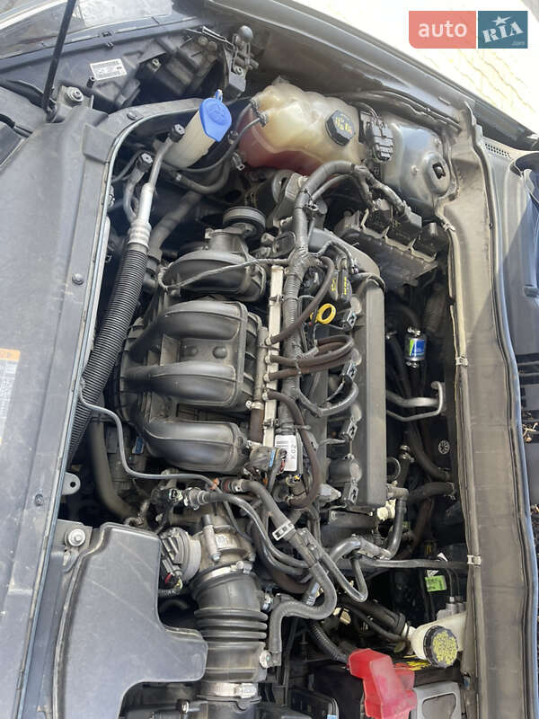 Седан Ford Fusion 2014 в Одесі