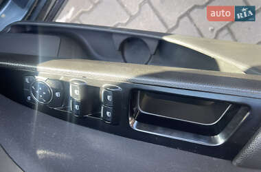 Седан Ford Fusion 2014 в 