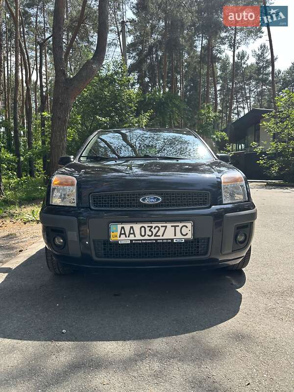 Хэтчбек Ford Fusion 2007 в Киеве