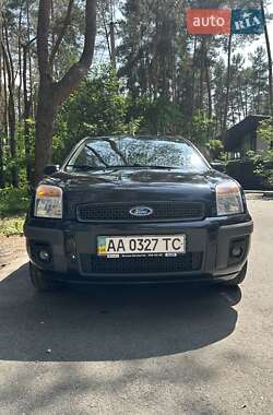 Хэтчбек Ford Fusion 2007 в 