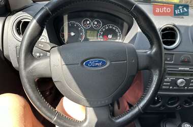 Хэтчбек Ford Fusion 2007 в 
