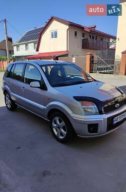 Хэтчбек Ford Fusion 2009 в 