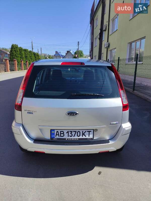 Хетчбек Ford Fusion 2009 в Вінниці