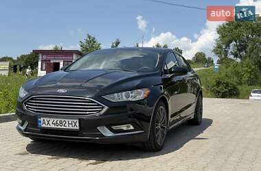 Седан Ford Fusion 2017 в Львові