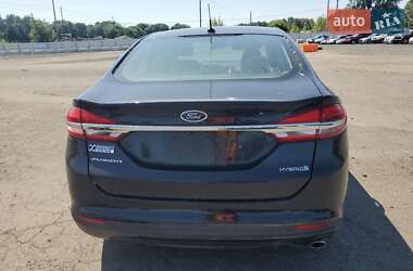 Седан Ford Fusion 2018 в 