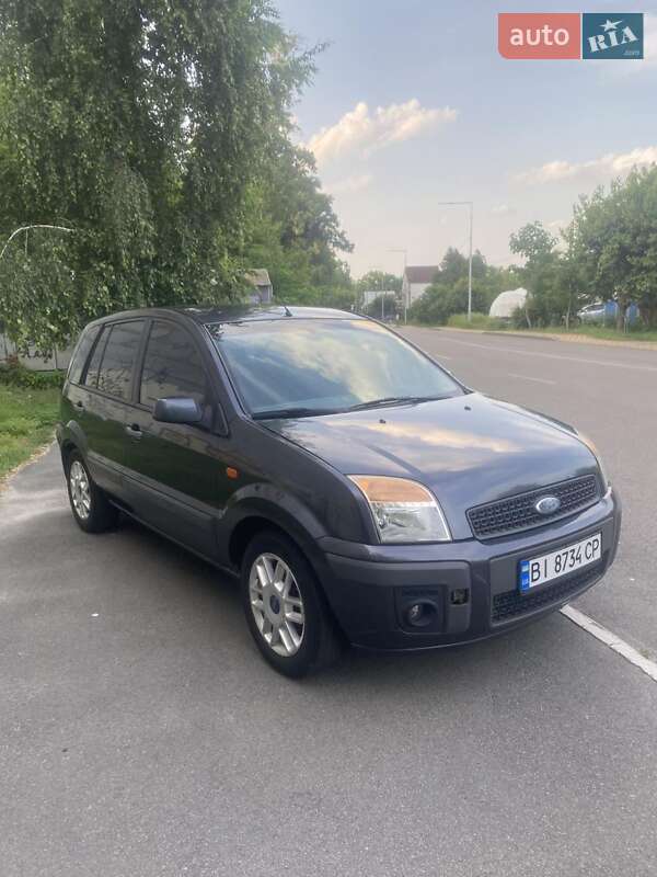 Хэтчбек Ford Fusion 2008 в Киеве фото 3 Хэтчбек Ford Fusion 2008 в Киеве