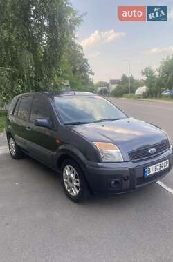Хэтчбек Ford Fusion 2008 в 
