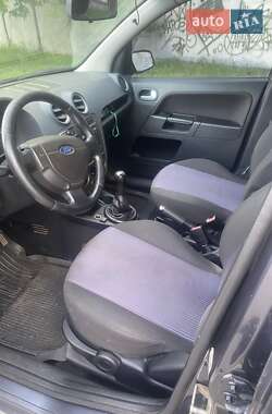 Хэтчбек Ford Fusion 2008 в 