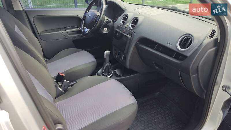 Хэтчбек Ford Fusion 2010 в Ирпене