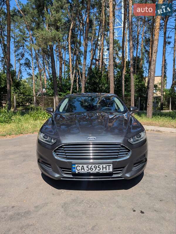 Седан Ford Fusion 2015 в Черкассах фото 2 Седан Ford Fusion 2015 в Черкассах