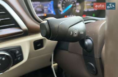 Седан Ford Fusion 2016 в Львові